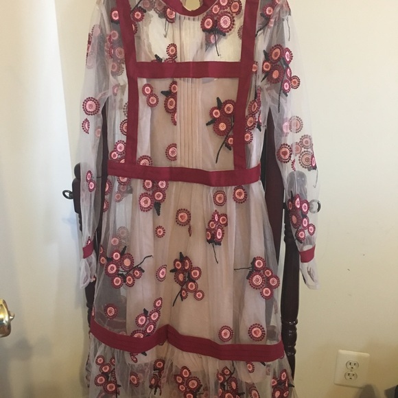 COPY - Endless Rose Embroidered dress large - Picture 7 of 8